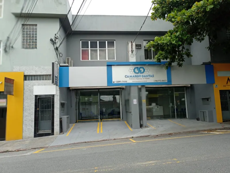 Fachada da matriz em Carapicuíba